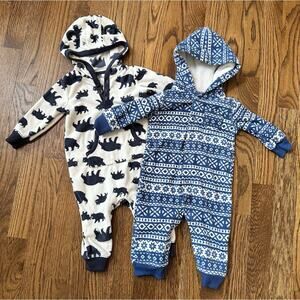 Carter’s hooded fleece jumpsuits, size 6M (set of 2)